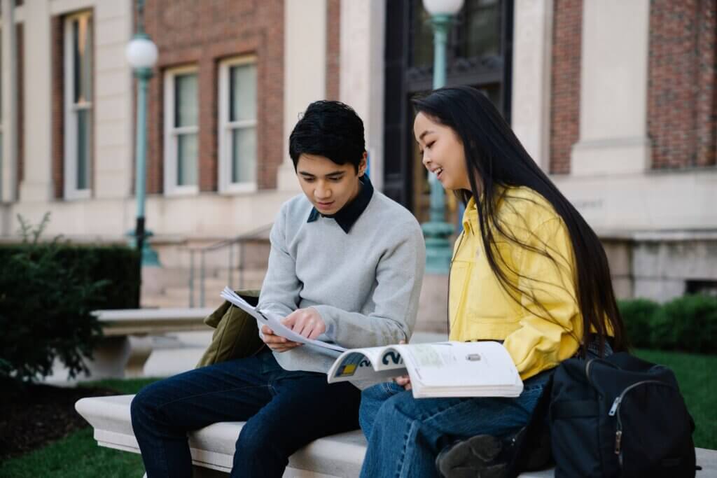 linguaskill vs cambridge,linguaskill o b2 first,diferencias entre linguaskill y cambridge,linguaskill reconocimiento universidades,validez certificado linguaskill,cambridge b2 first universidades
